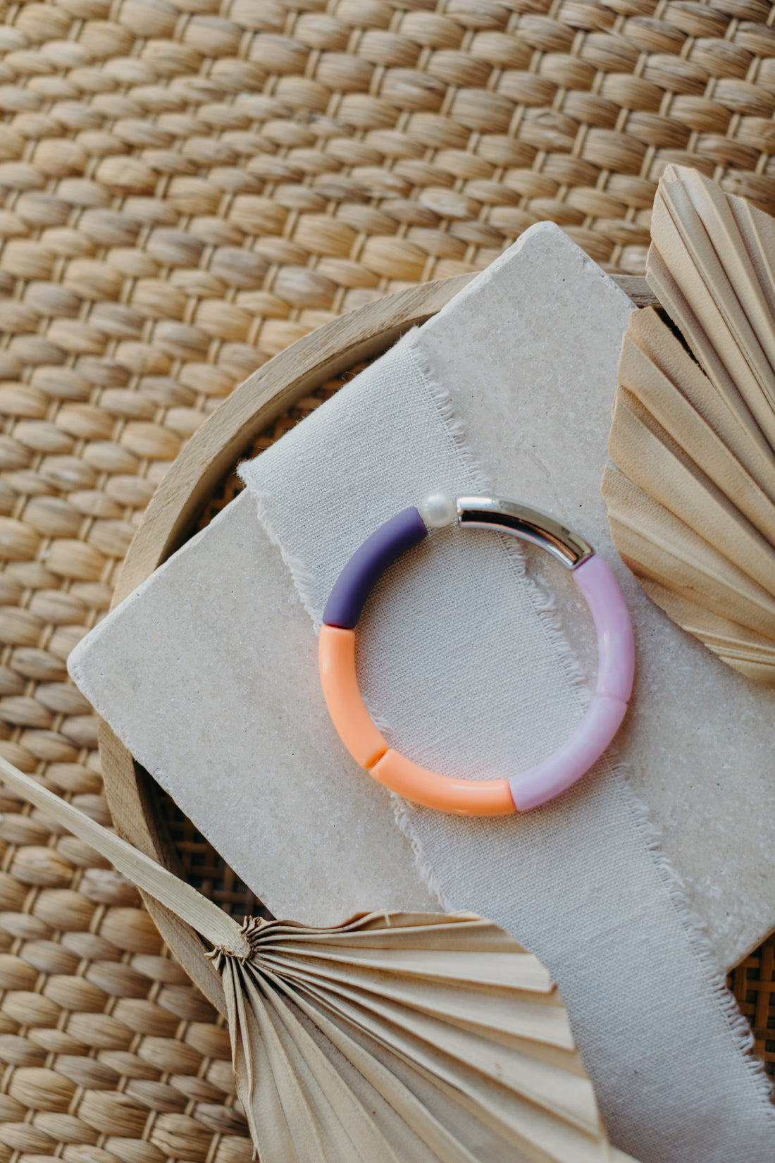 Pearl bracelet with tube beads in silver, orange, pink and purple