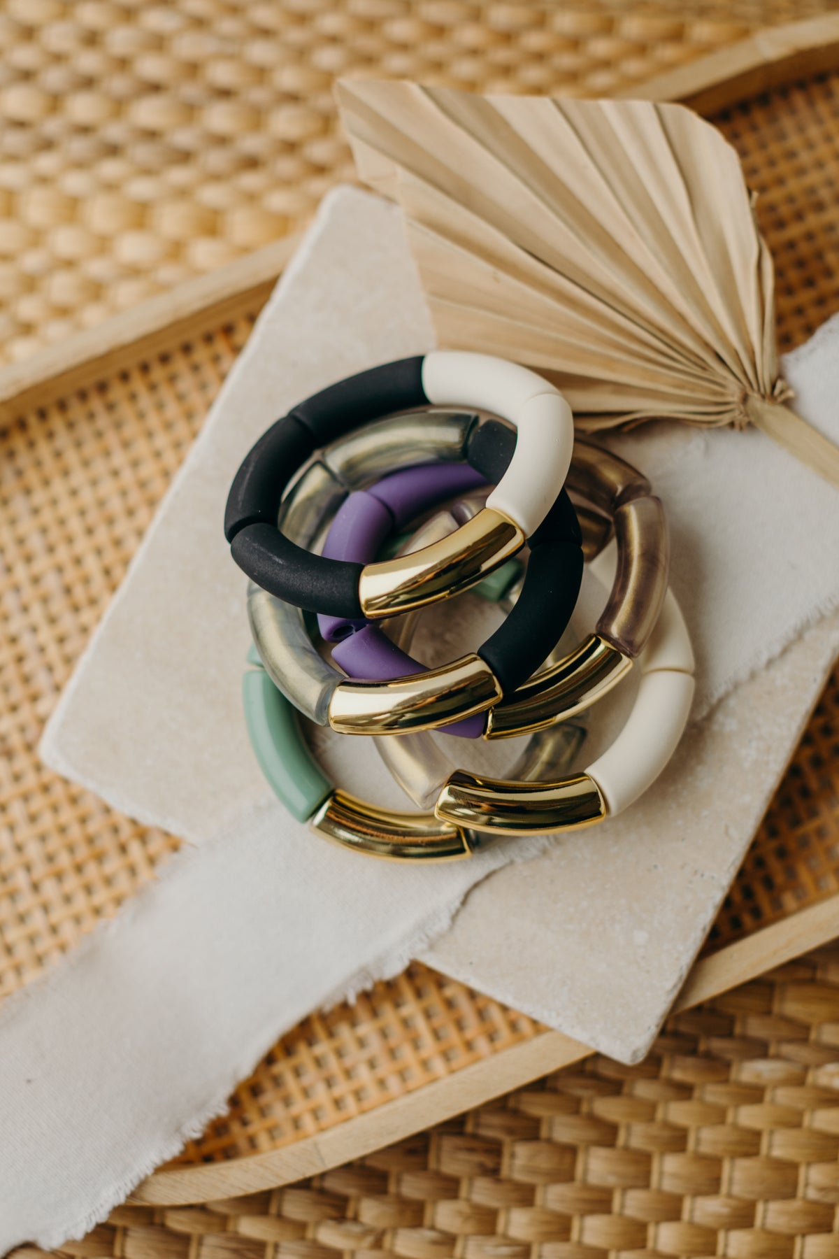 Perlenarmband 070 mit Tube Perlen in Gold, braun-Glänzend und Lila