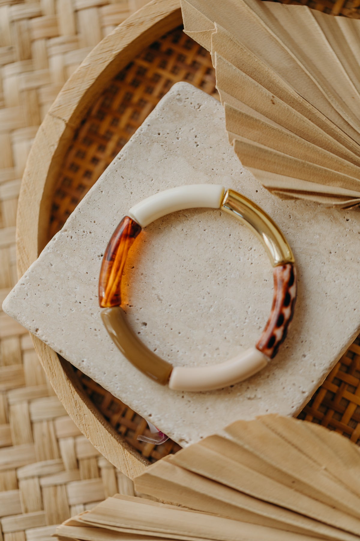 Perlenarmband 081 mit Tube Perlen in Creme, Beige, Braun und Animal Print