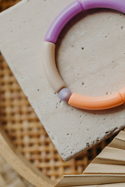 Perlenarmband 053 mit Tube Perlen in Gold, Orange, Lila und Beige