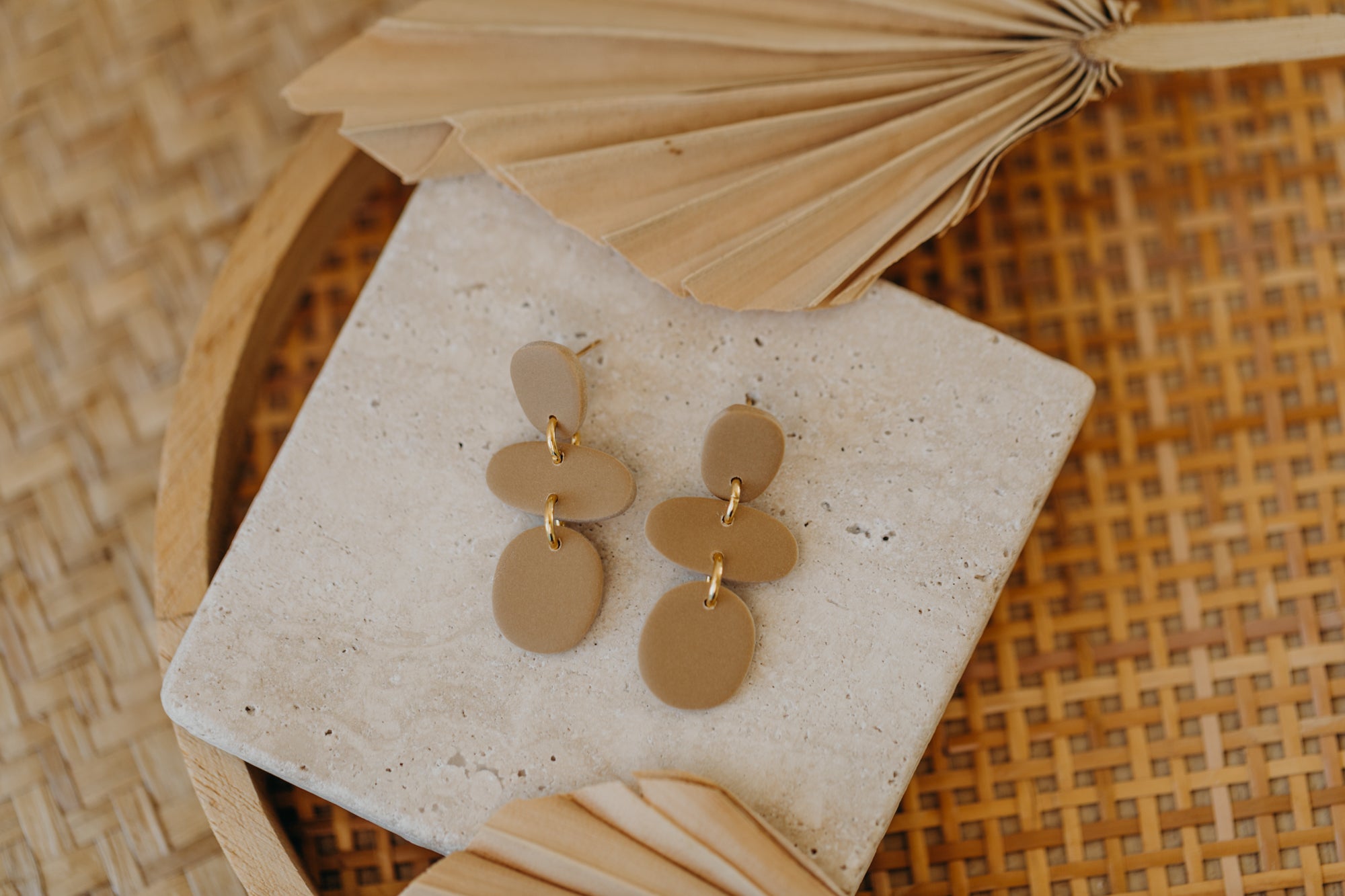 YARA - three-piece sand-colored polymer clay earrings