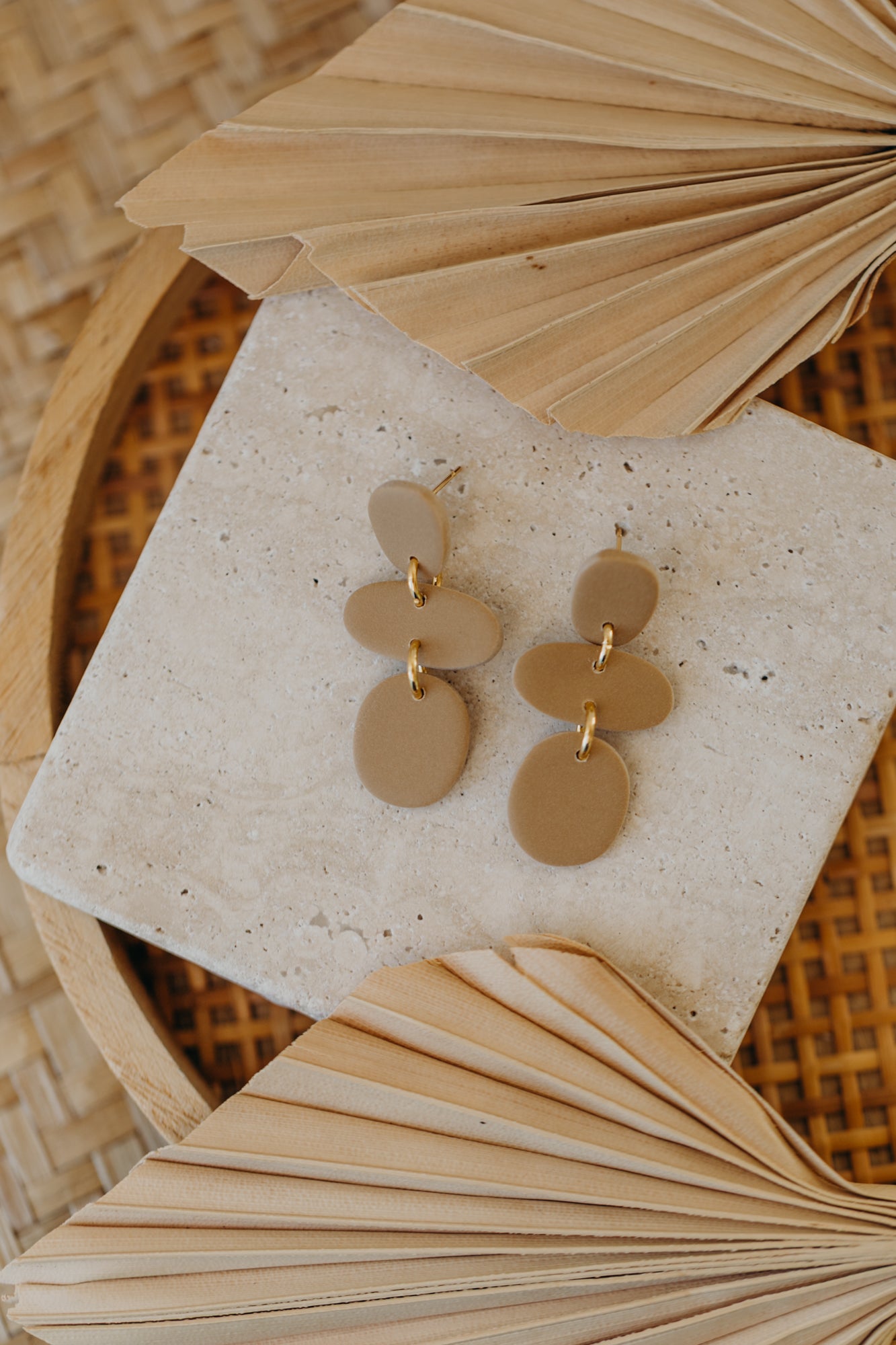 YARA - three-piece sand-colored polymer clay earrings