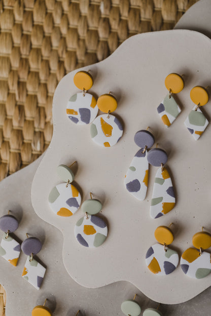 Bunte rauteförmige Terrazzo Ohrringe aus Polymer Ton