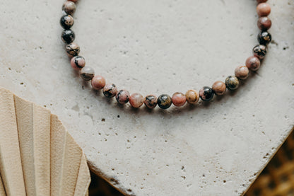 Bracelet with colorful agate gemstone beads